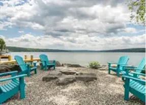 The Lake House Living Space - Kelley Marine Center
